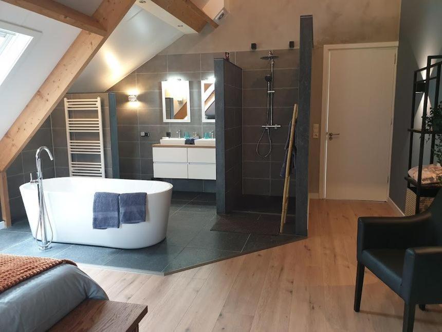 B&B Het Nijenhuis Diffelen 外观 照片